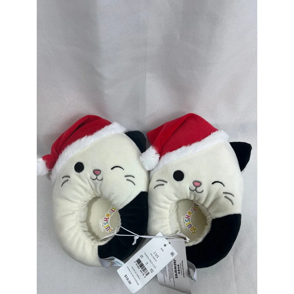 Squishmallows Santa Hat Cat Kids Slippers Off-White Christmas Size 13/1 NEW
